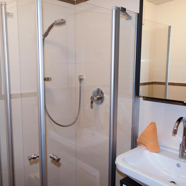 Haus im Kurpark - Apartment 3 mit 1 Schlafzimmer - 1