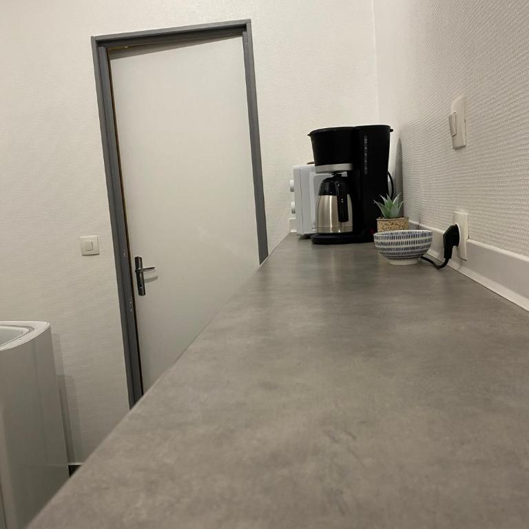 Bienvenue dans le centre ville d’Amiens - Apartment mit Dusche - 14
