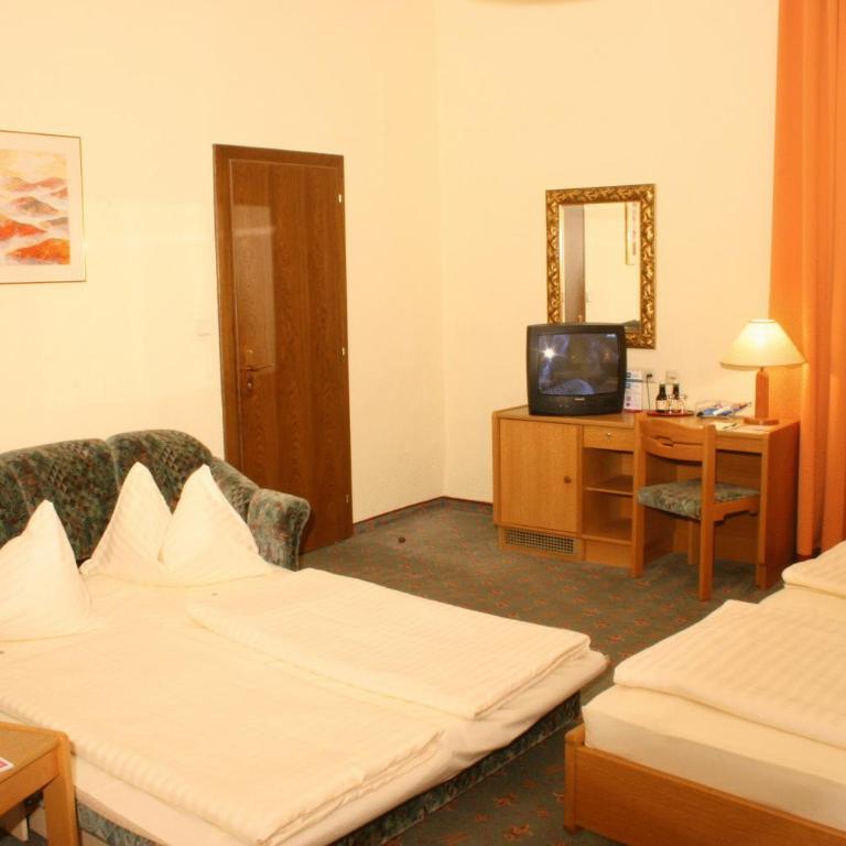 Altstadt Hotel Mosser Villach mit Parkplatz - Familienzimmer - 4