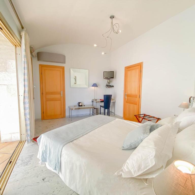 Villa Saint Maxime - Chambre Double avec Terrasse - 2