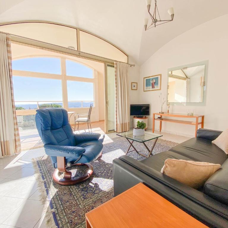 Villa Saint Maxime - Suite Deluxe - Vue sur Mer - 3