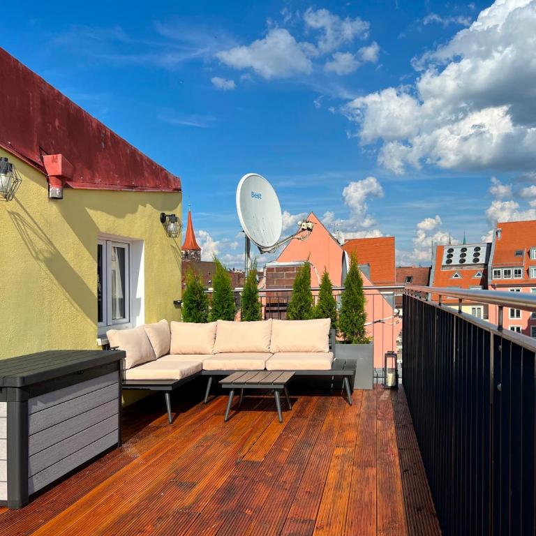 Nurban Apartments Oldtown - Gemütliches Apartment mit Terrasse oder Dachterrasse - 2