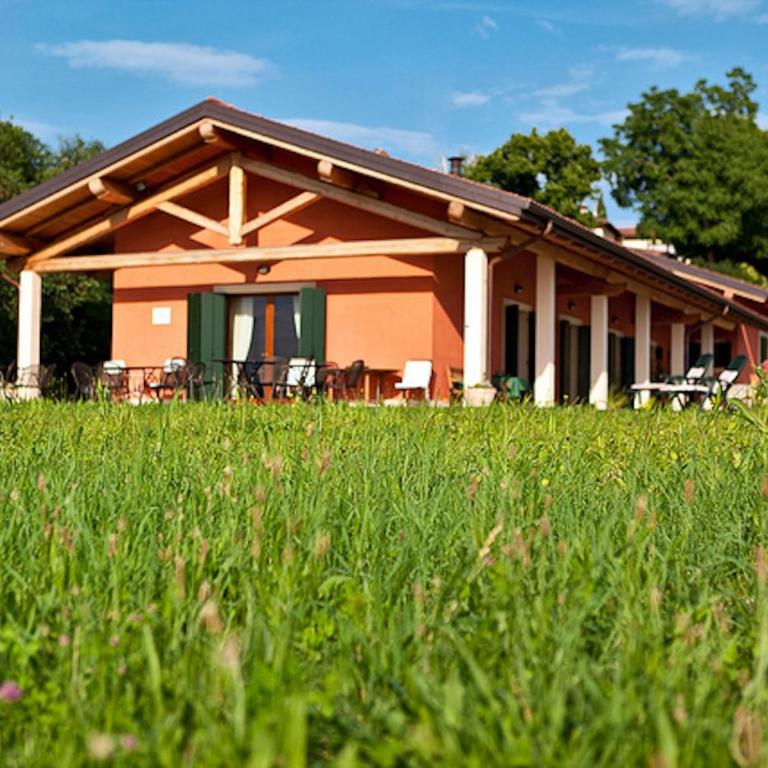 Agriturismo Il Pianetto - Camera Matrimoniale/Doppia con Letti Singoli con Vista Giardino - 1
