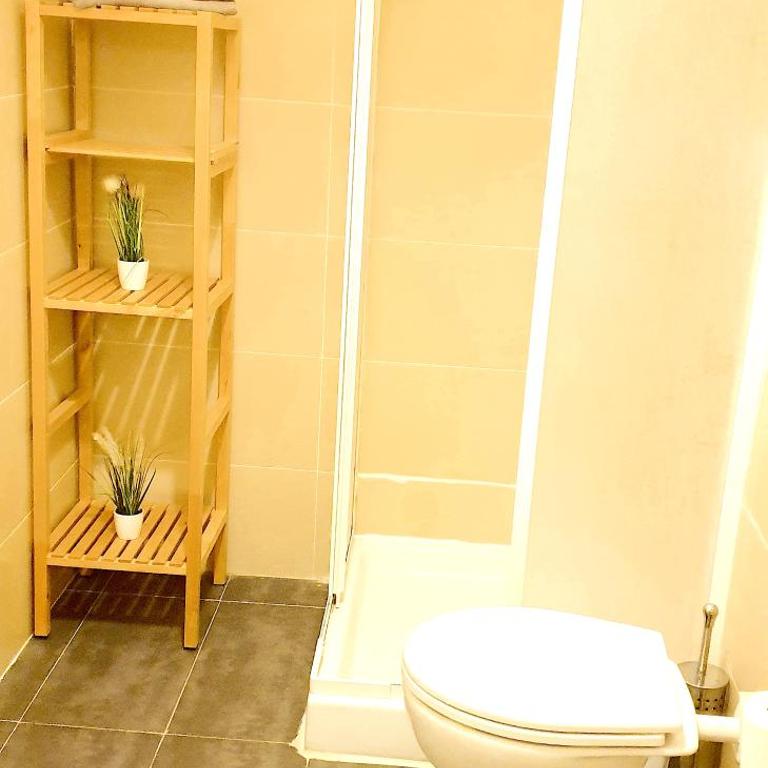 TREND APARTMENTS vicio la metro Maciacchini APPARTAMENTI MODERNI WI FI GRATUITO NUOVA GESTIONE - Studio - 3