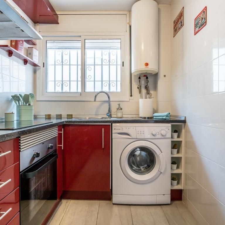 Beach Front Retro Hideaway in Salou - Apartamento con vistas al mar - 39