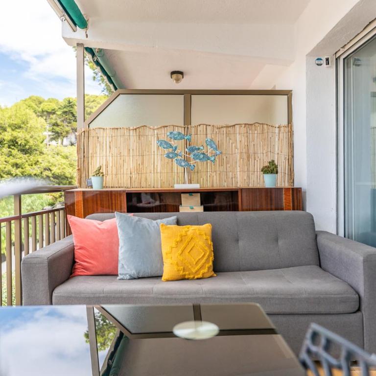 Beach Front Retro Hideaway in Salou - Apartamento con vistas al mar - 23