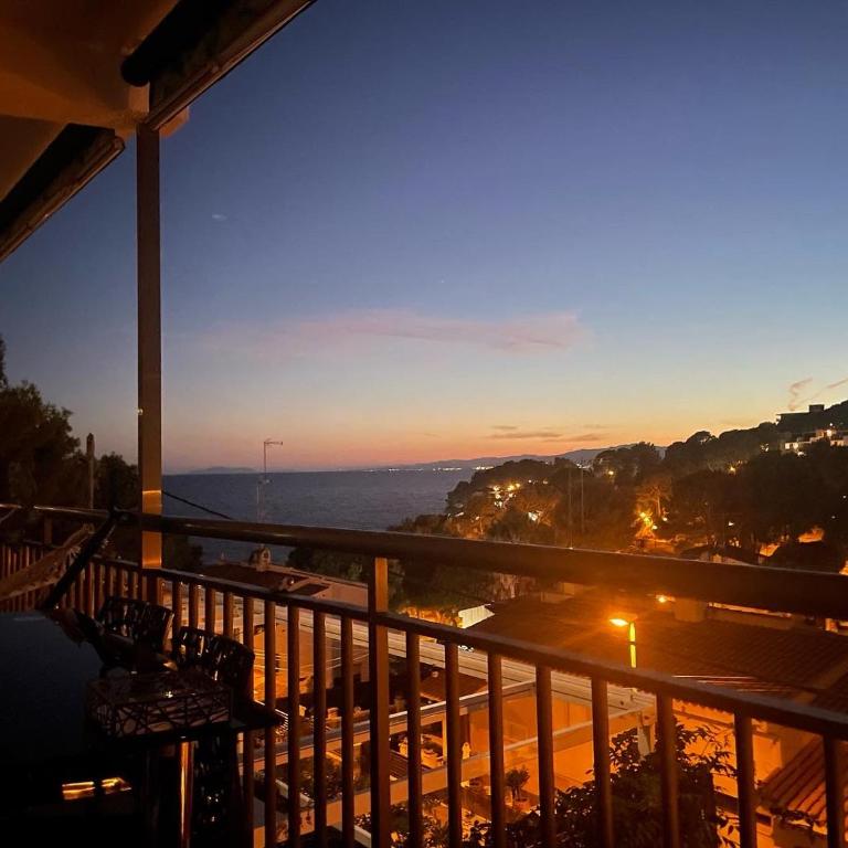 Beach Front Retro Hideaway in Salou - Apartamento con vistas al mar - 18