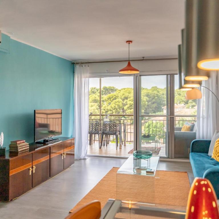 Beach Front Retro Hideaway in Salou - Apartamento con vistas al mar - 80