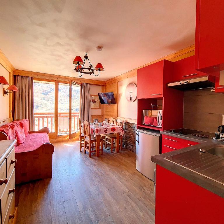 Appartement cosy avec balcon, accès direct aux pistes - FR-1-344-809 - Appartement - 1