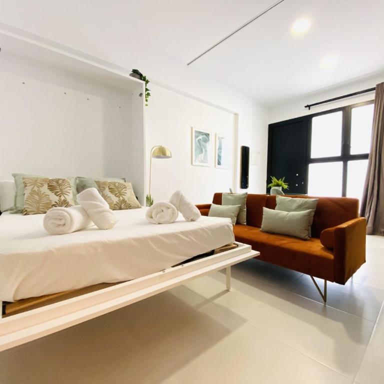 RUBEN VELA - LOFT CLOSE to RUSSAFA (SOHO) - One-Bedroom Apartment - 13