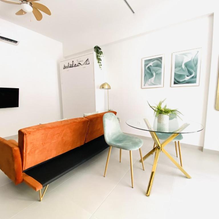 RUBEN VELA - LOFT CLOSE to RUSSAFA (SOHO) - One-Bedroom Apartment - 8