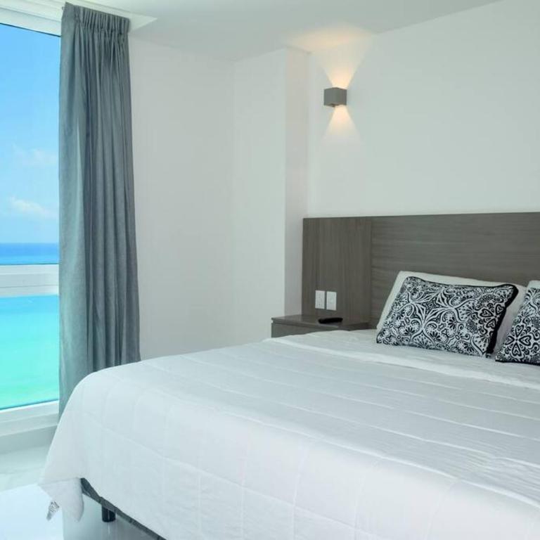 Estudio a pie playa, increibles vistas, alberca, gym, jacuzzi, 3502 - One-Bedroom Apartment - 1