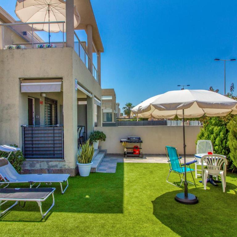 Beach Front Home In Torrevieja - Casa Vacacional de 3 dormitorios - 14