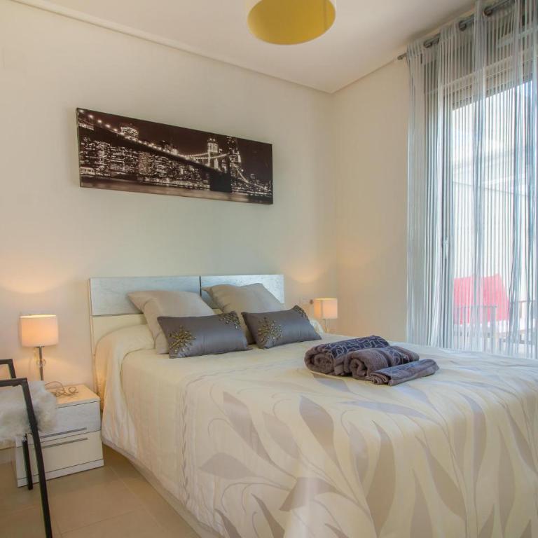 Beach Front Home In Torrevieja - Casa Vacacional de 3 dormitorios - 23