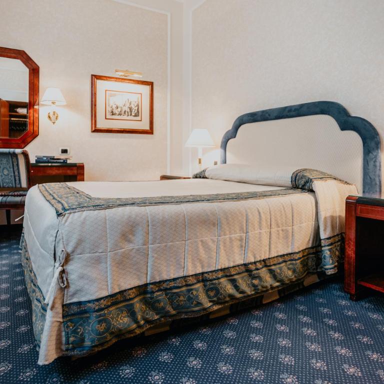 Hotel De La Ville - Camera Classic Matrimoniale/Doppia con Letti Singoli - 7