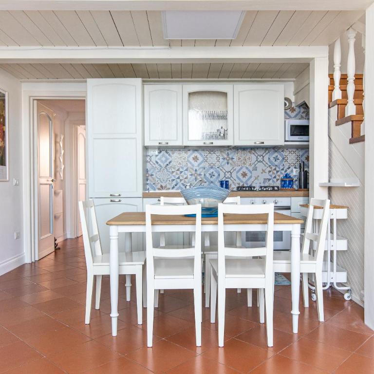 Suite Carducci Viareggio - Appartamento con Vista Mare - 37