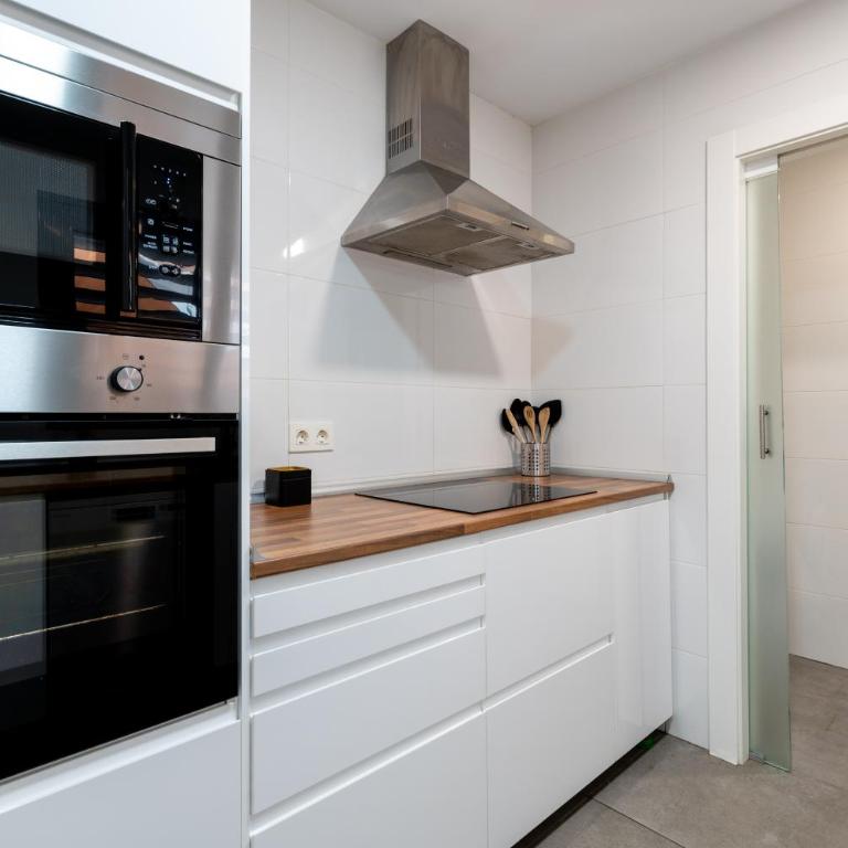PISO NUEVO EN TRIANA - Apartamento de 3 dormitorios - 5