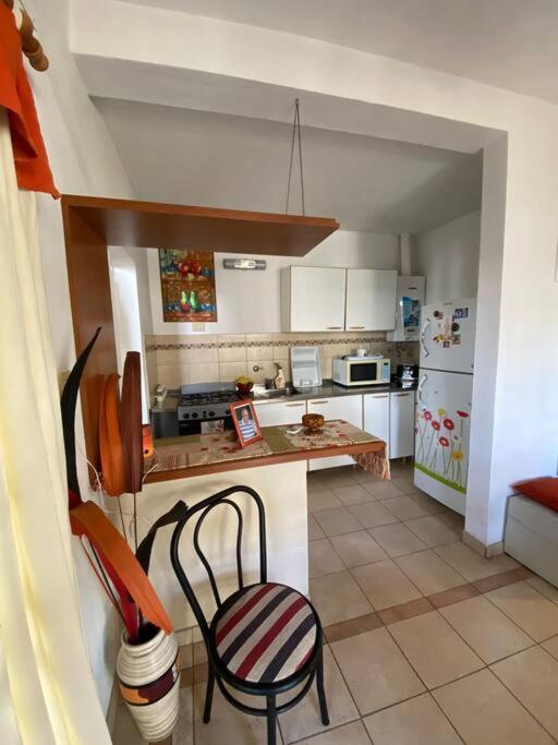 Casa con Estacionamiento en zona sur de la Ciudad - Two-Bedroom House - 34