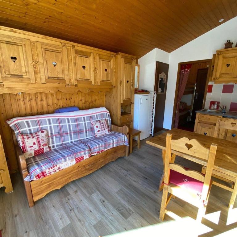 Studio 4 pers. sur les pistes avec balcon et parking - FR-1-459-193 - Studio - 2