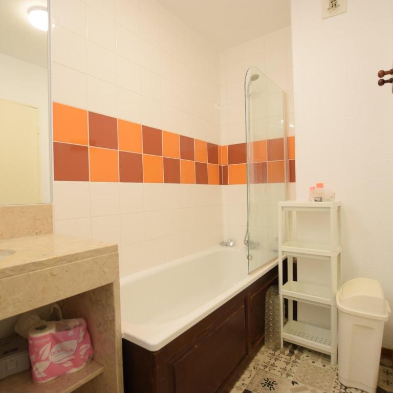 Appartement avec piscine et parking à Évian-les-Bains - Appartement 1 Chambre - 7