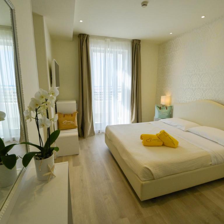 Hotel Aristeo Rimini fronte mare - Suite Panoramica con Vista Mare Laterale - 12