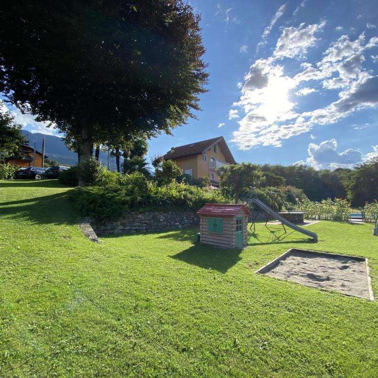 Bellavista II Panorama Ferienwohnung mit Pool OG DG - Appartamento con Vista Lago - 38