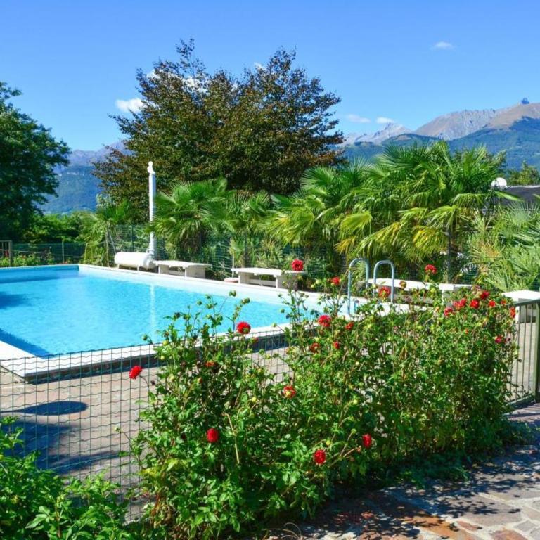 Sole 4 Garten Ferienwohnung mit Pool EG - Appartamento con Vista Lago - 12