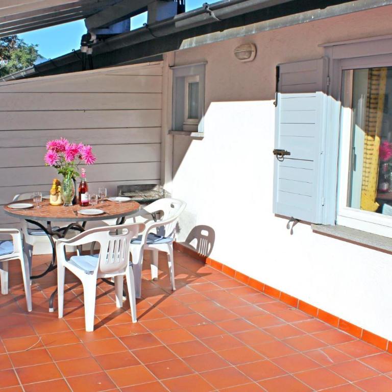 Sole 1 Terrassen Ferienwohnung mit Pool OG - Appartamento con Vista Lago - 4