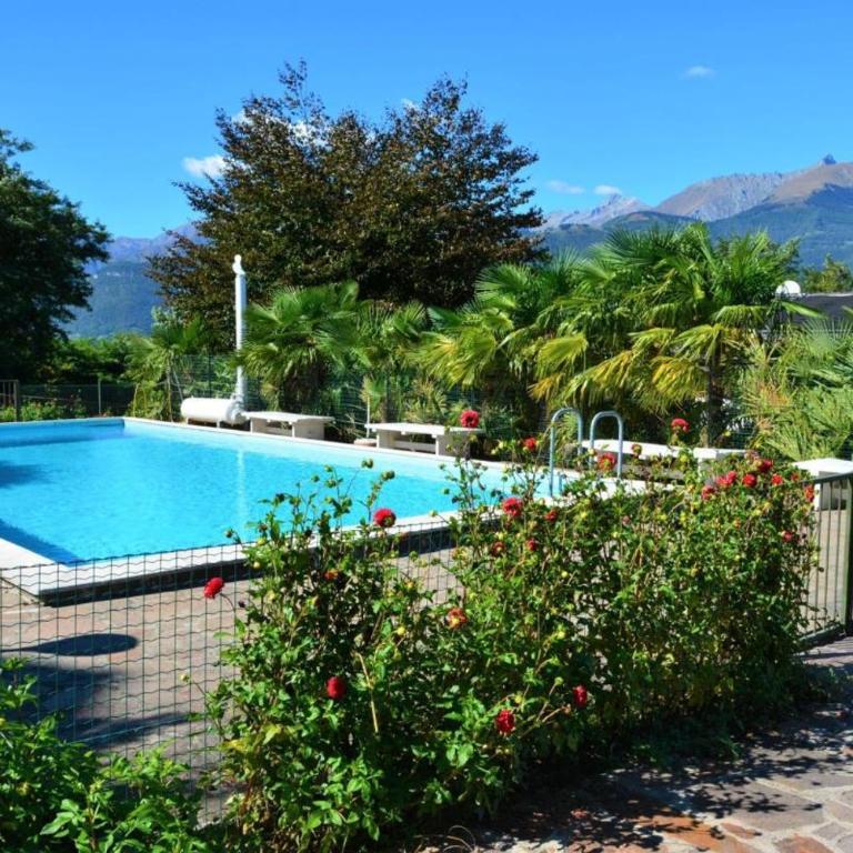 Sole 3 Garten Ferienwohnung mit Pool EG - Appartamento con Vista Lago - 2