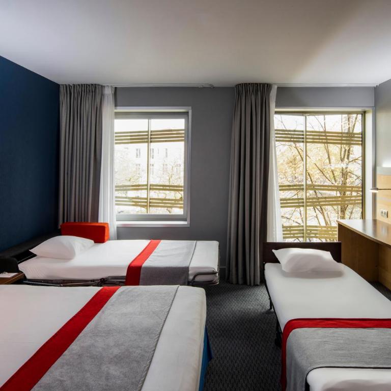 Holiday Inn Express Paris-Canal De La Villette by IHG - Chambre 1 Lit Double Standard - Vue sur Ville - 1