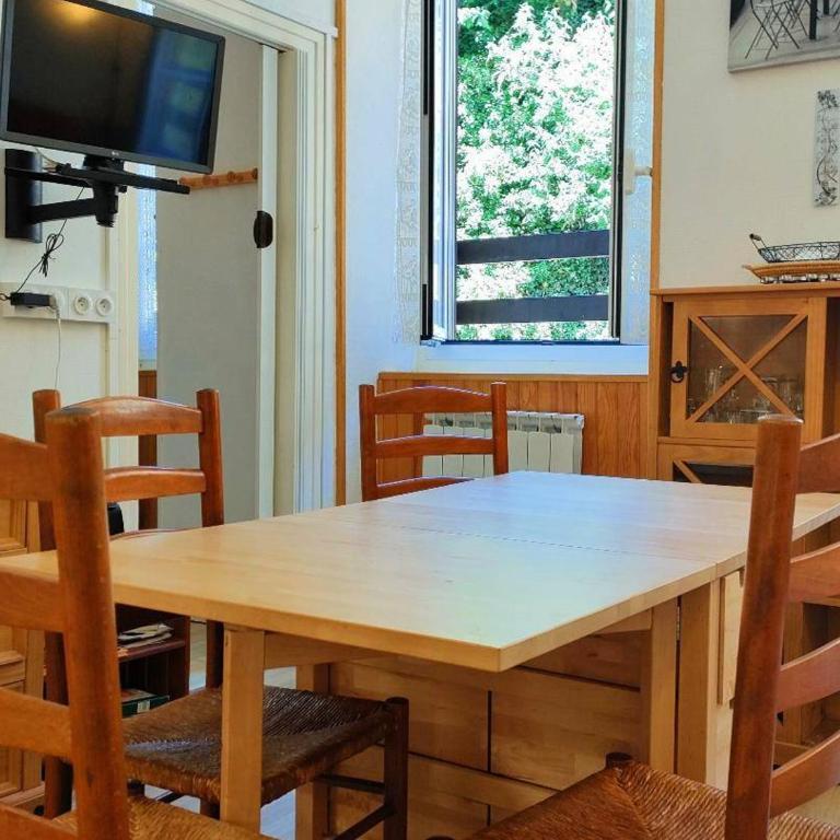 Appartement 2 Pièces 4 Pers | Centre Cauterets - FR-1-234-139 - Appartement (4 Adultes) - 2