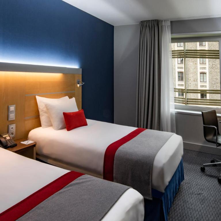 Holiday Inn Express Paris-Canal De La Villette by IHG - Chambre Lits Jumeaux avec Vue sur le Canal - 1