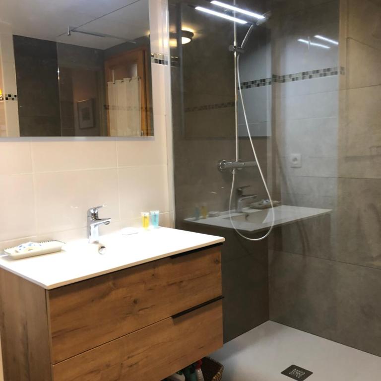 Chalet de l'Orceyrette, idéal pour un couple ou famille avec 2 enfants - Appartement avec Vue sur la Montagne - 12