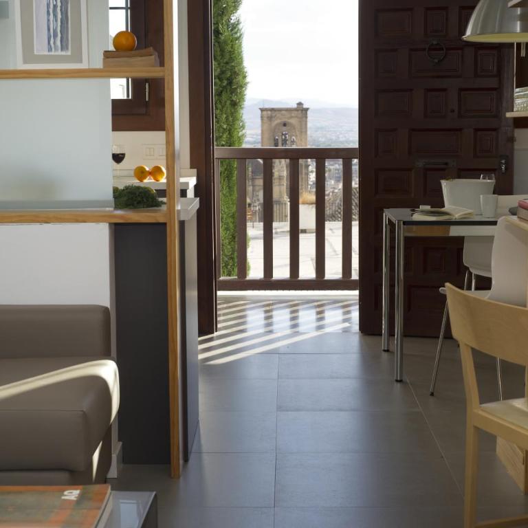 Smart Suites Albaicin - Superior Apartment with views - 4