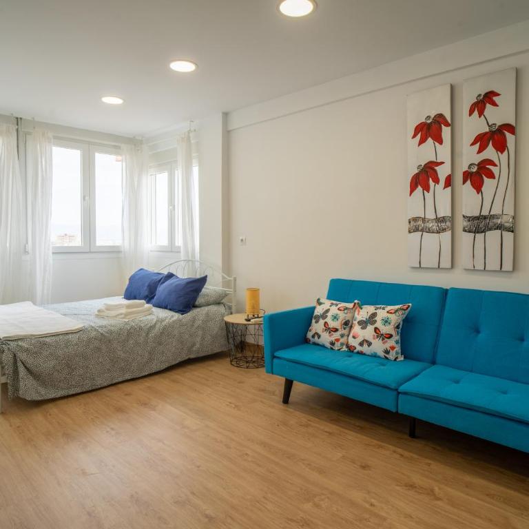 Apt. p/3 10' from the beach w/Wifi in Torremolinos - Apartamento de 1 dormitorio - 2