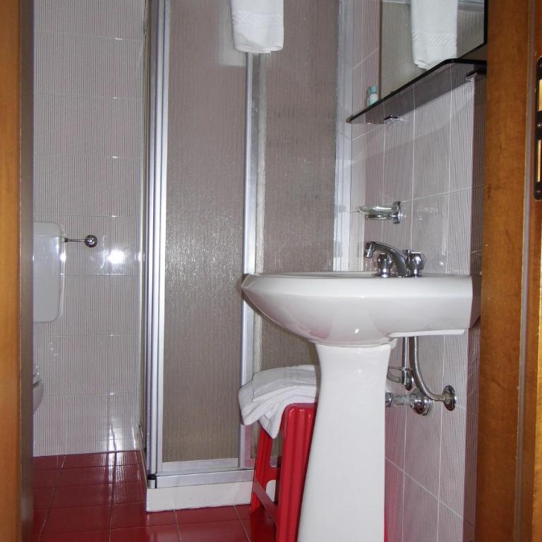 Hotel Mochettaz - Camera Doppia con Letti Singoli - 2