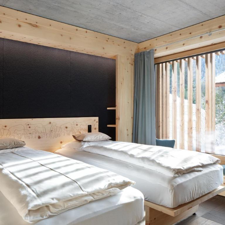 Alpine Lodge Chesa al Parc - Apartment mit 3 Schlafzimmern und Balkon - 6