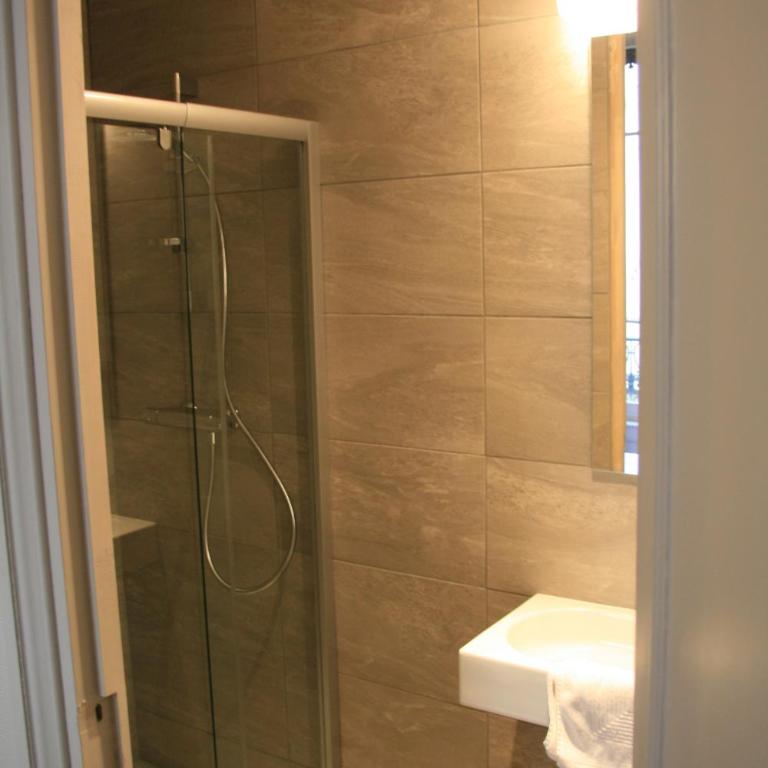 Hôtel Vaubecour - Centre Lyon Ainay - Perrache - Chambre Simple Confort - 1