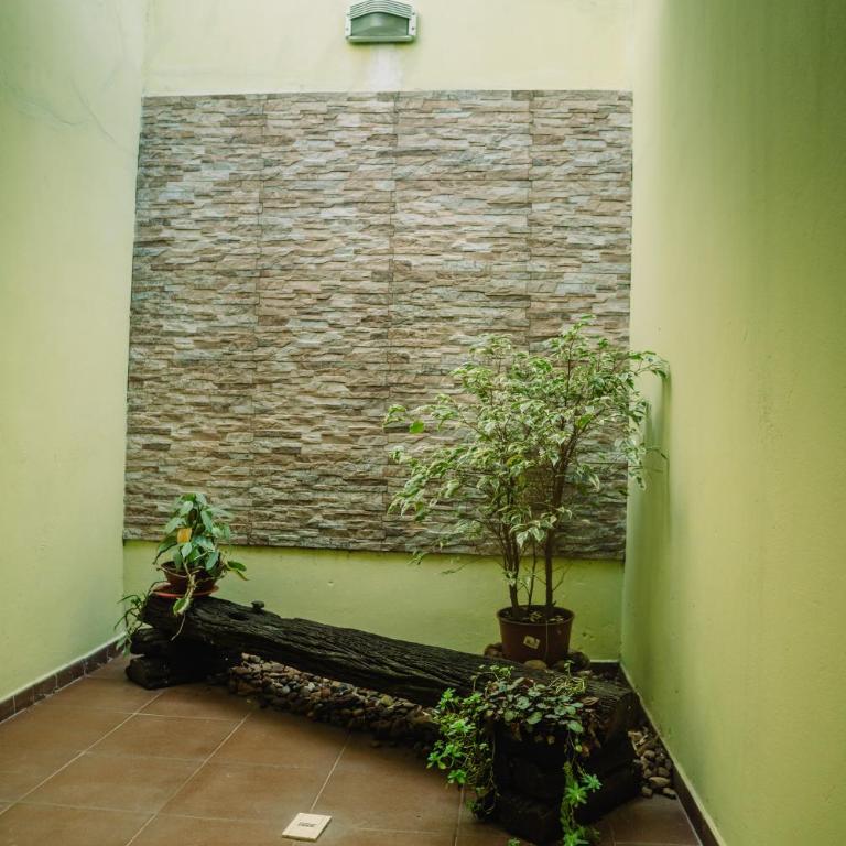 Casa céntrica que cumple todas tus necesidades - Three-Bedroom House - 18