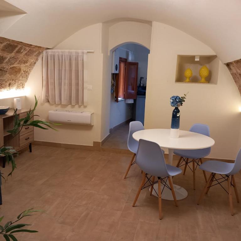 Amunì Holiday Home Noto - Casa con 1 Camera da Letto - 10