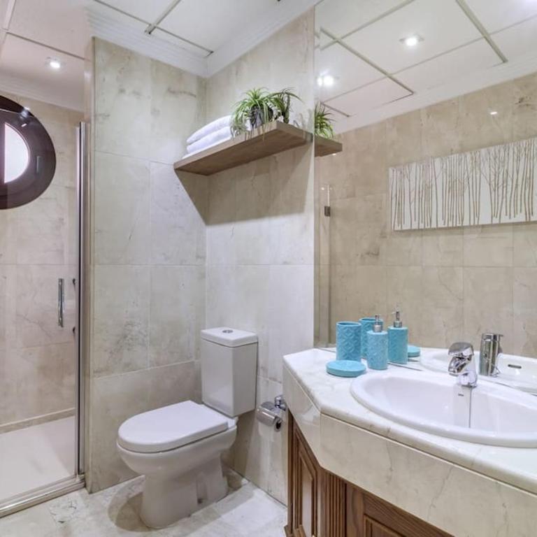 Green apartment - CTH Granada - Two-Bedroom Apartment - 13