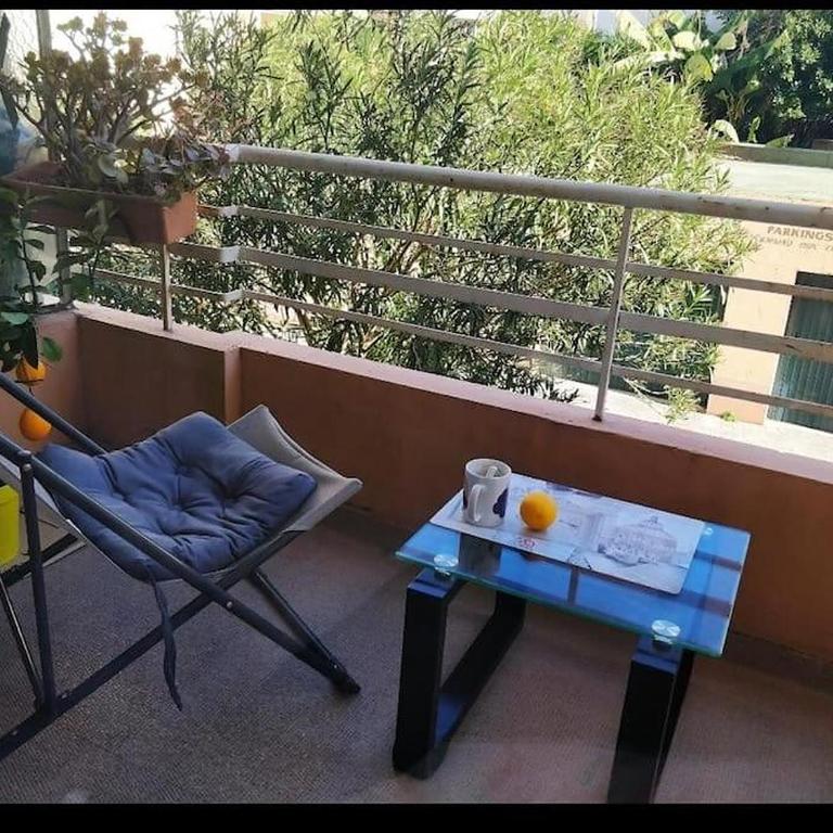 Charming AC 2-bedroom apartment Antibes city center family, couples friendly - Two-Bedroom Apartment - 34