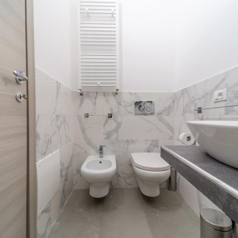 Residenza Digione - Camera Matrimoniale/Doppia con Letti Singoli con Bagno - 2