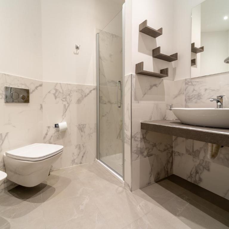 Residenza Digione - Camera Matrimoniale/Doppia con Letti Singoli con Bagno - 5