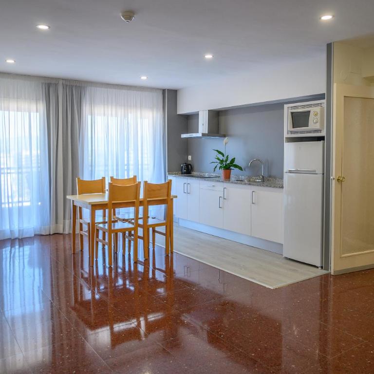 Beach Family Apartments - Two-Bedroom Apartment - 9