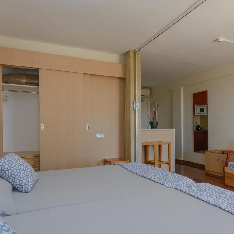 Beach Family Apartments - Studio - 11
