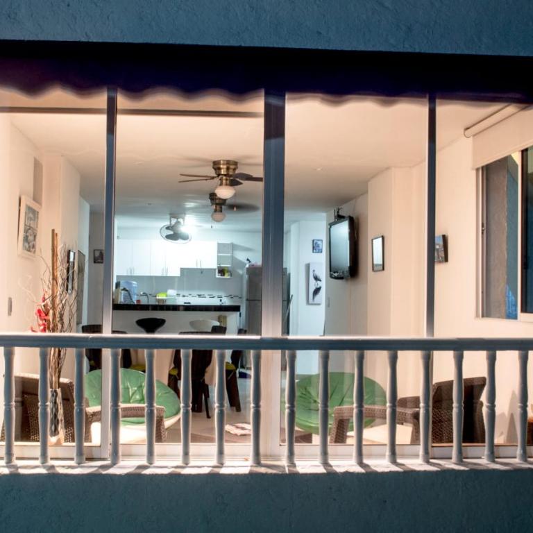 Apartamento con playa privada y piscina - Apartamento de 2 dormitorios - 5