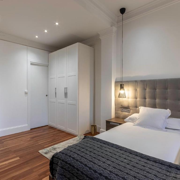 Habitaciones Apartamento B&B Plaza Nueva 8 - Double Room with Balcony - 11