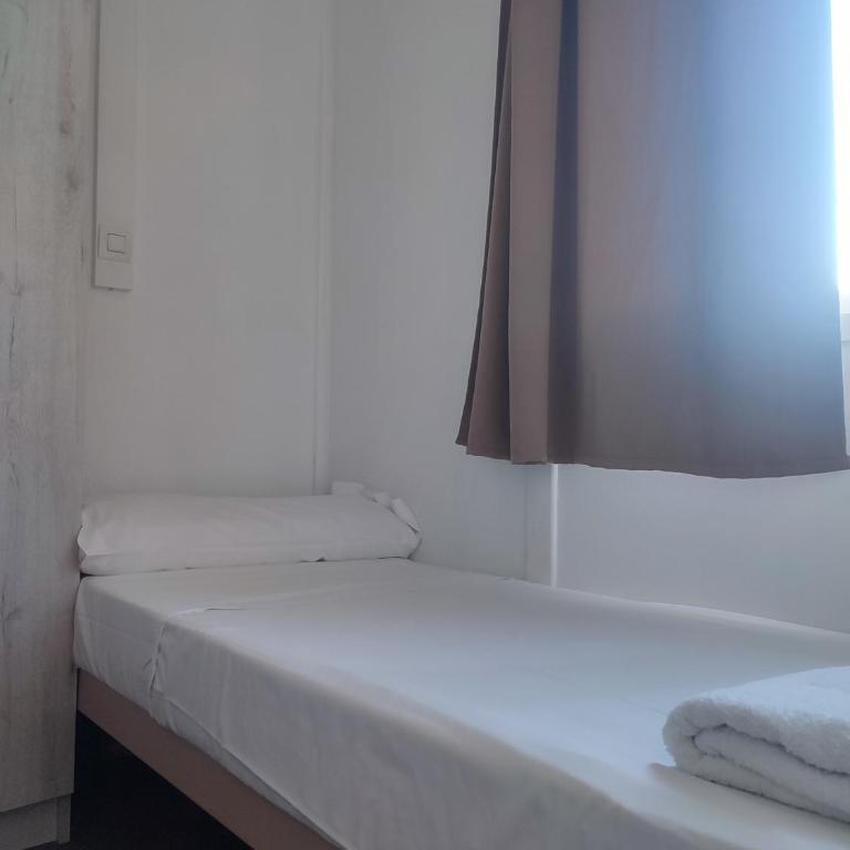Camping Costa Blanca - Bungalow de 2 dormitorios (5 adultos) - 1