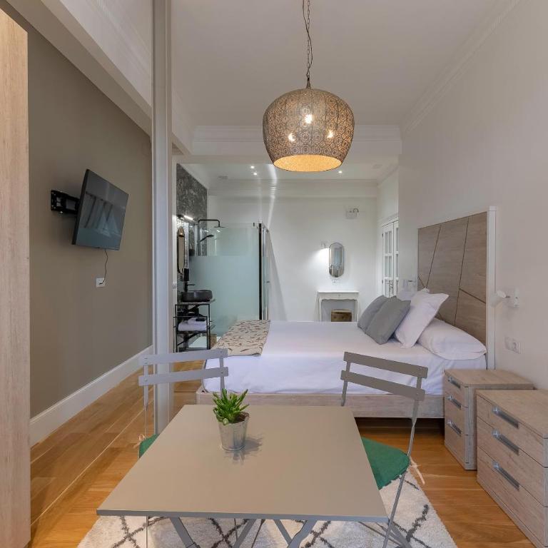 Habitaciones Apartamento B&B Plaza Nueva 8 - Double Room with Balcony - 7